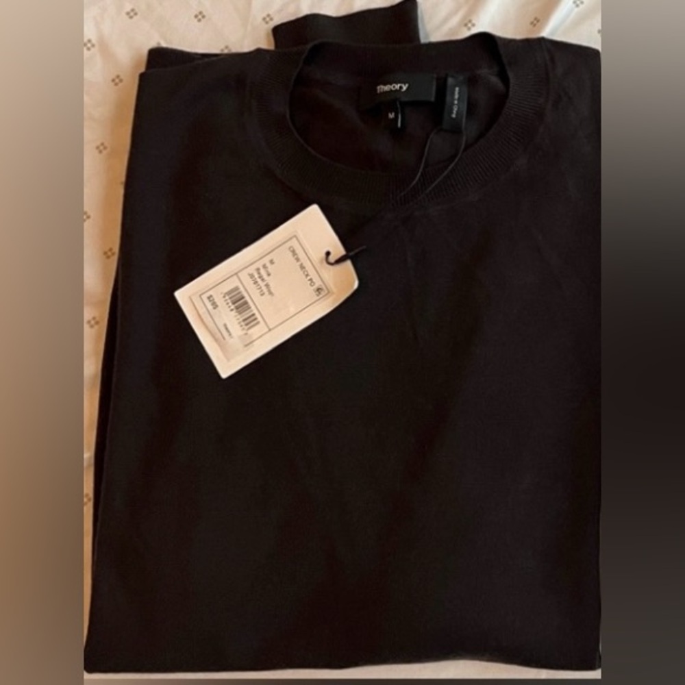 BNWT Theory Regal Wool sweater size medium mink / brown beautiful